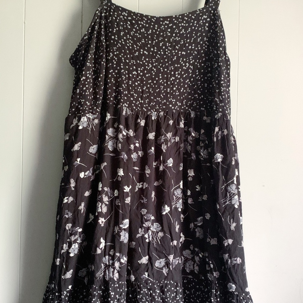 TERRA & SKY Women's Plus Twin Printed Tiered Maxi Dress
Size XXL (20W-22W) - Picture 6 of 10